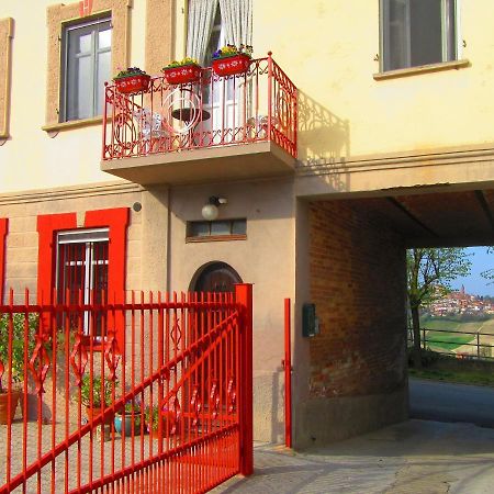 Villetta Sampaguita Govone Esterno foto